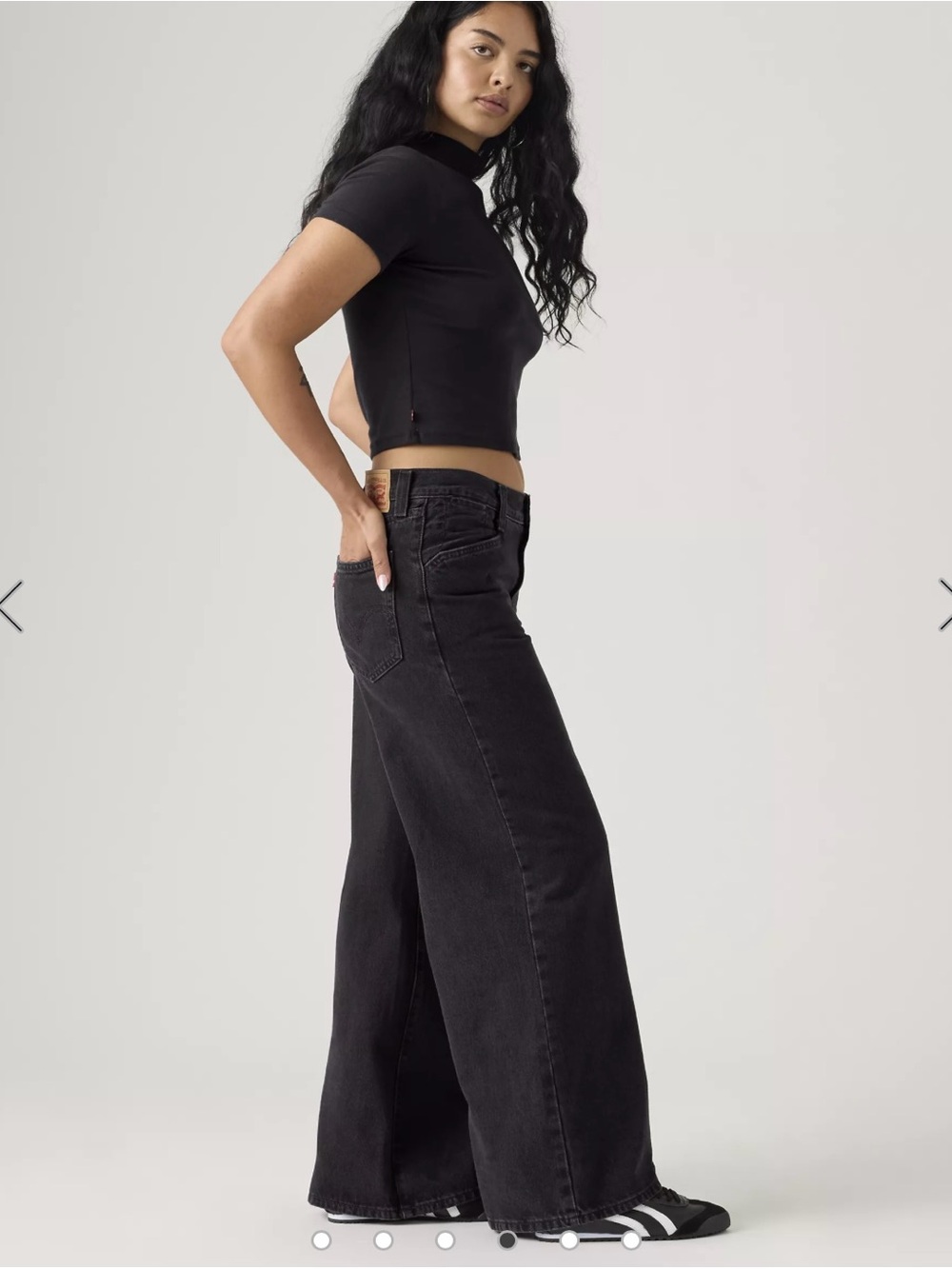 Levi’s NWT Women’s ‘94 Baggy Wide Leg Black Jeans Size 32x31 - Picture 2 of 8